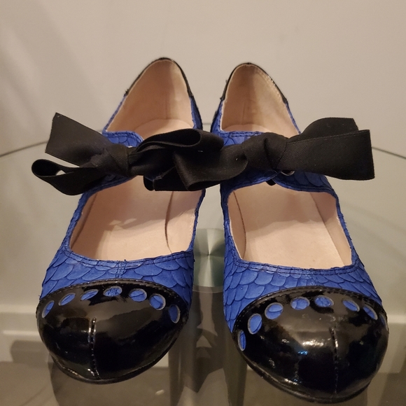 ALL BLACK Mary Jane shoe - Picture 7 of 9